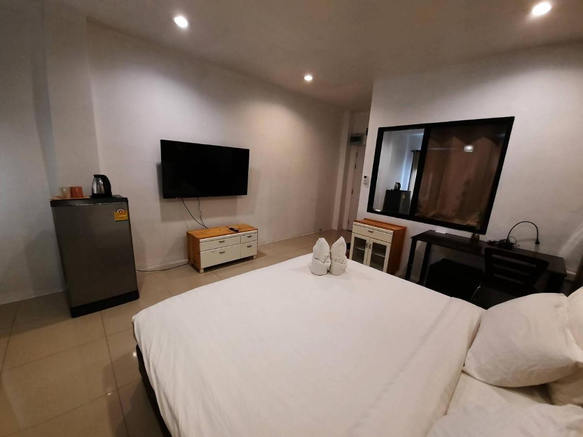Debua Mahasarakham Hotel Mahaszarakham Kültér fotó